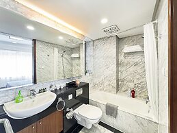 Tyms 3BR 2BA Apt West NanjingRD Line2 14