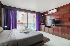 EBS Hostel Phuket, Kata Beach