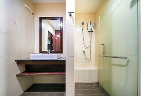 EBS Hostel Phuket, Kata Beach