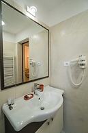 HOTEL COMAT DEVA