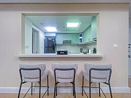 bnbme - Golf Tower - 2 BDR
