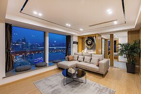 Nuanyu Apartment with River View & Drone Show View