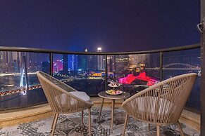Nuanyu Apartment with River View & Drone Show View