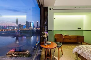 Nuanyu Apartment with River View & Drone Show View