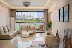 Nuanyu Apartment with River View & Drone Show View