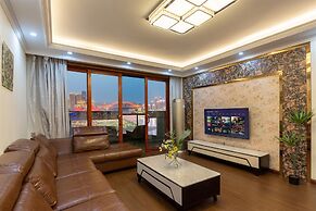 Nuanyu Apartment with River View & Drone Show View