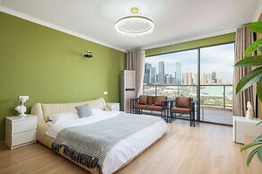 Nuanyu Apartment with River View & Drone Show View