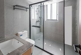Nuanyu Apartment with River View & Drone Show View