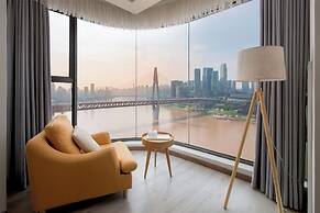 Nuanyu Apartment with River View & Drone Show View