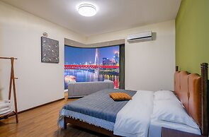 Nuanyu Apartment with River View & Drone Show View