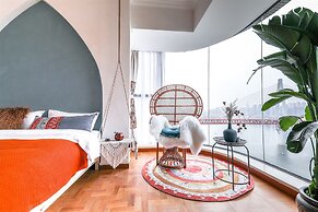 Nuanyu Apartment with River View & Drone Show View