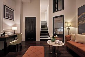 Nia Hotel