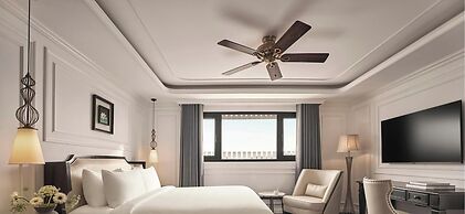 Nia Hotel