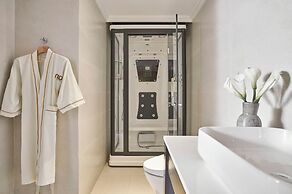 Nia Hotel