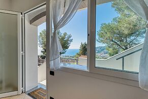 Miramare LUX Apartments