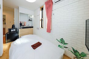 Zenith Shinjuku Hinoki by Tranova