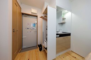 Zenith Shinjuku Hinoki by Tranova