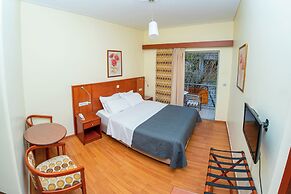 HOTEL ENA