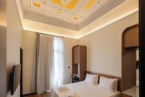 Bouquet Luxury Rooms