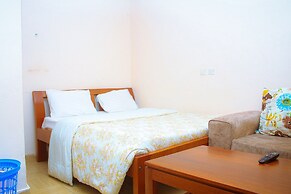 Airport Transit Studio Apartments