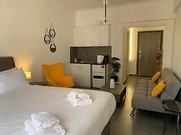 Urban Hermes Apartment