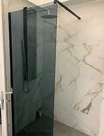 Urban Hermes Apartment
