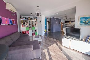 Apartment Ahel