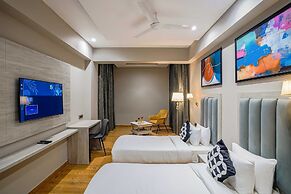 Apartment in Mohali With Rooftop Pool