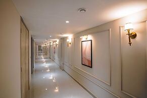 Apartment in Mohali With Rooftop Pool