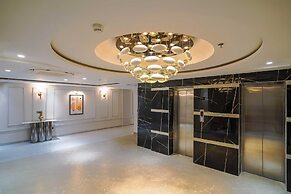 Apartment in Mohali With Rooftop Pool