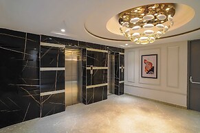 Apartment in Mohali With Rooftop Pool