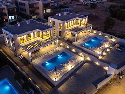 Luxury villas Paradise