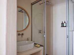 Salt Suites Paros
