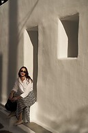 Salt Suites Paros