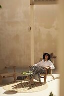 Salt Suites Paros