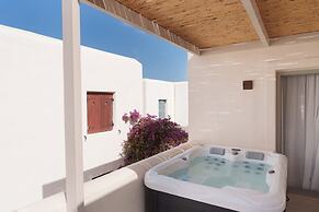 Salt Suites Paros
