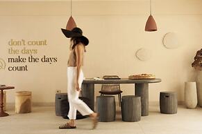 Salt Suites Paros
