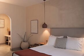 Salt Suites Paros