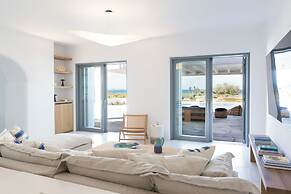 Ammilia Villa Naxos