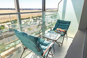 Bloomfields Lavish STU in Oasis Masdar