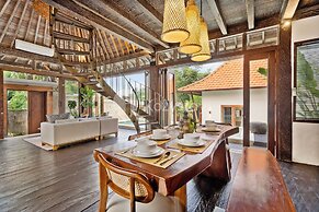 Dewandaru Villa by Kozystay - Canggu