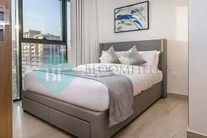 Bloomfields Grandeur 2BR In Azizi