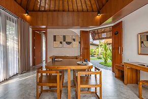Cove Villa Banjar Segara