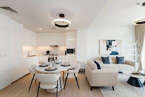 Palace Residence - 910 - DC