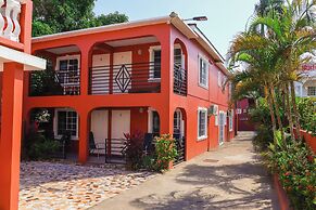 Paradise On The Rocks Hotel