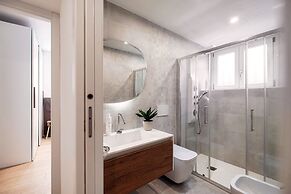 Rafael White Home