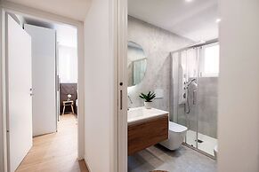 Rafael White Home