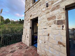 Stunning Tower, With Infinity Pool in Sicily