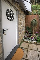 YourHome - Aury House