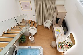 Aeolian Spirit Suites